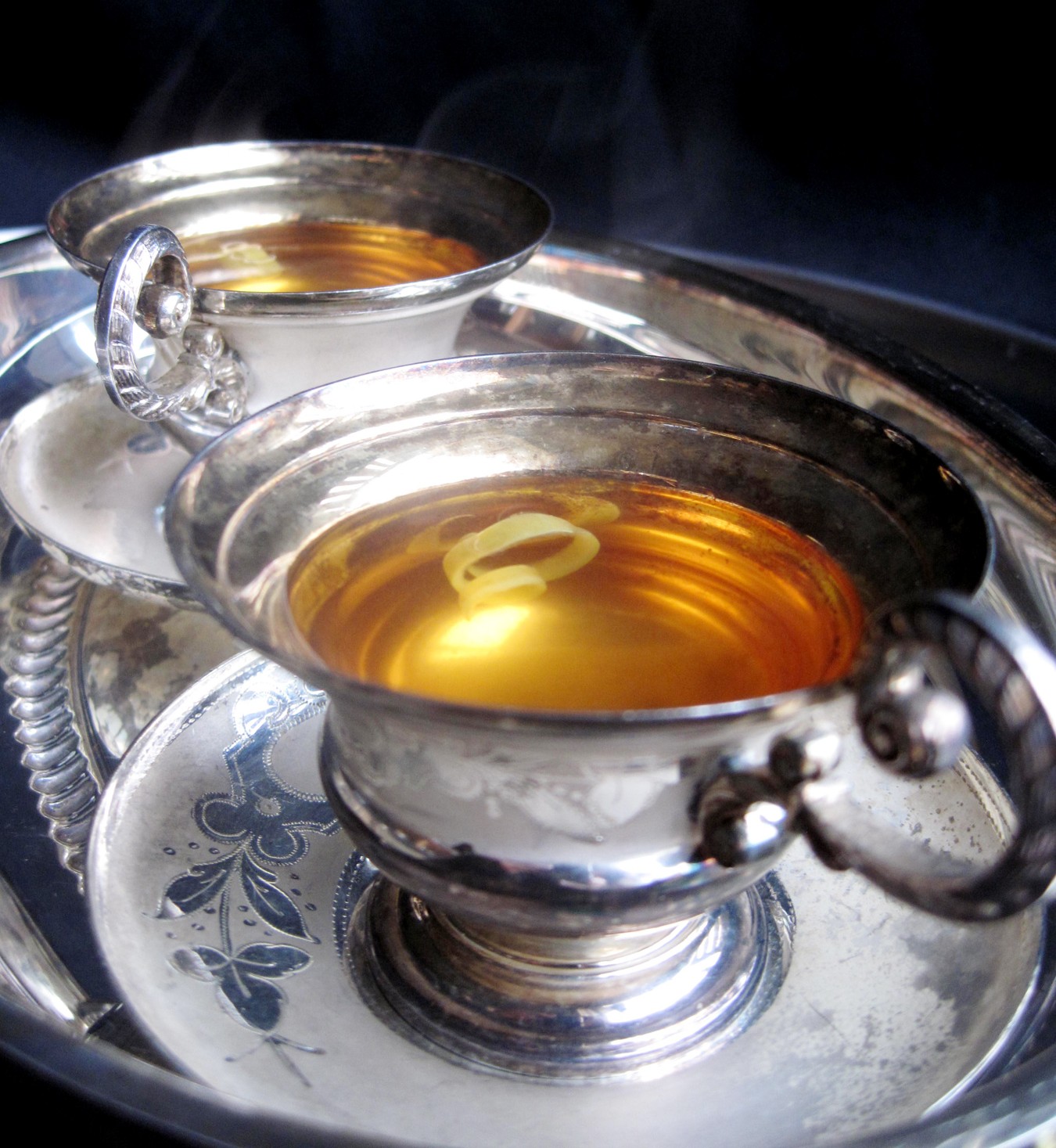 SwallowTail_sherry_hot_toddy a pot on the stove